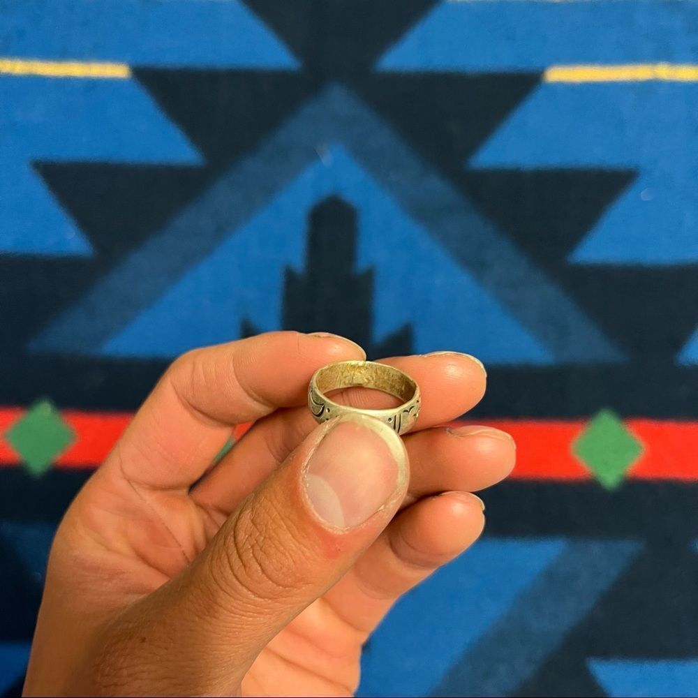 Ring - Picture 4 of 4